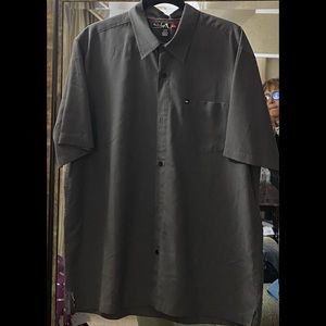 Quicksilver 😎 Vintage Camp Shirt Excellent Condition Great for any occasion